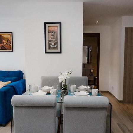 Apartamento De Lujo En Zona 10 Città del Guatemala Esterno foto
