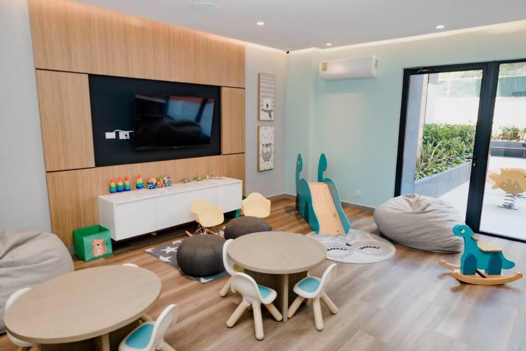 Apartamento De Lujo En Zona 10 Città del Guatemala Esterno foto