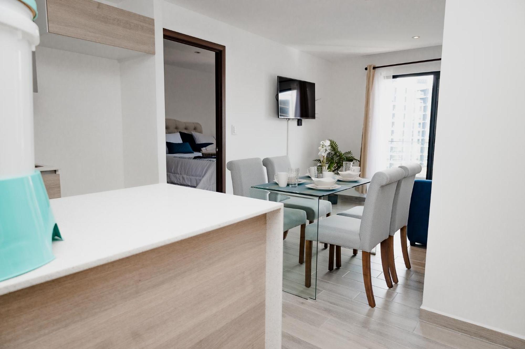 Apartamento De Lujo En Zona 10 Città del Guatemala Esterno foto